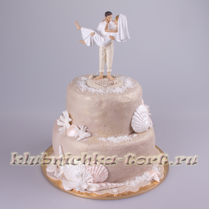 Свадебный торт "На берегу моря" 1500 руб/кг + лепка фигурки 6000 руб.